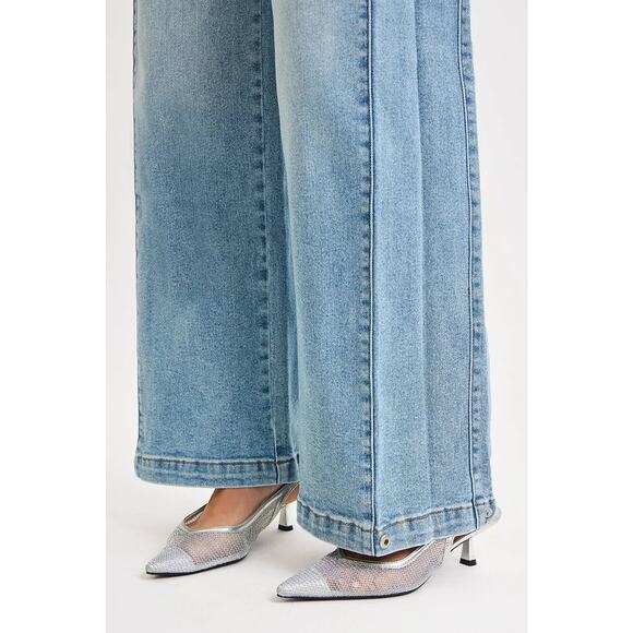 RISEN Mid Rise Snap Button Medium Wash Wide Barrel Transferable Leg Denim Jeans - Picture 11 of 12